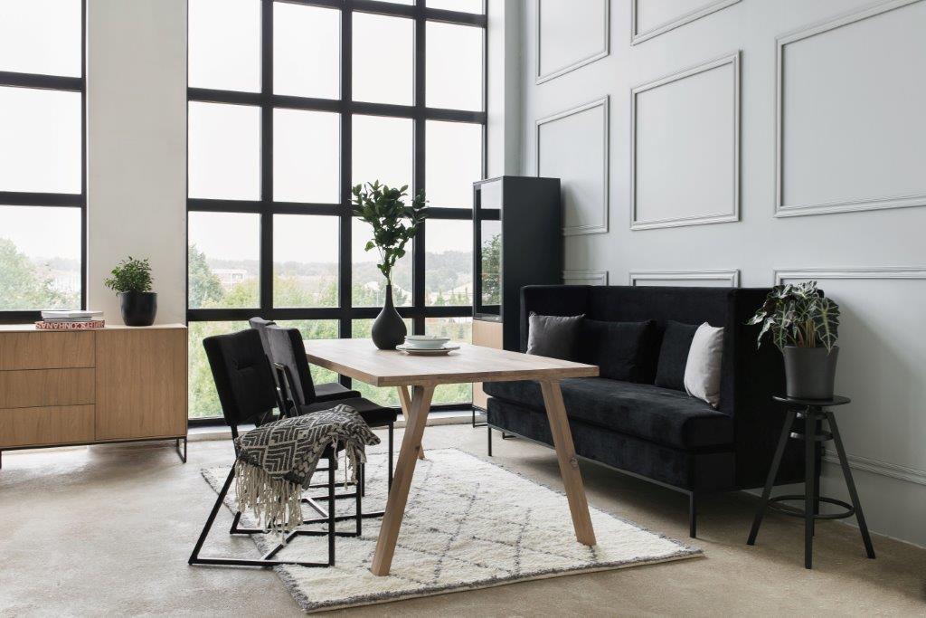 Town Sofa (Trivietė)