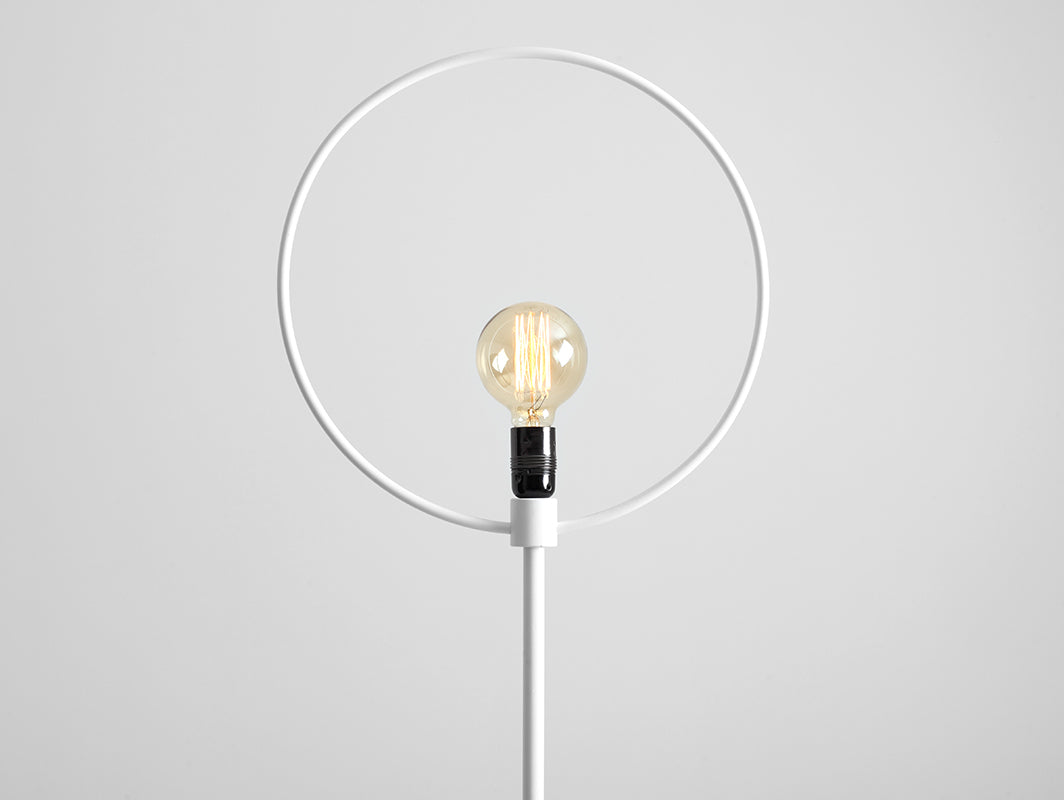 Falun Grīdas Lampa (grīdas lampa)
