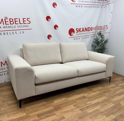 Sofa HENRY (2.5 vietų)(Ekspozicija)
