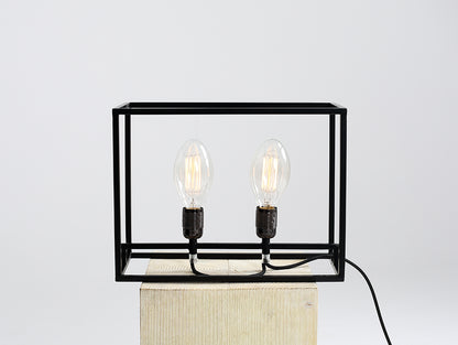 METRIC GALDA Lampa (rakstāmgalds)
