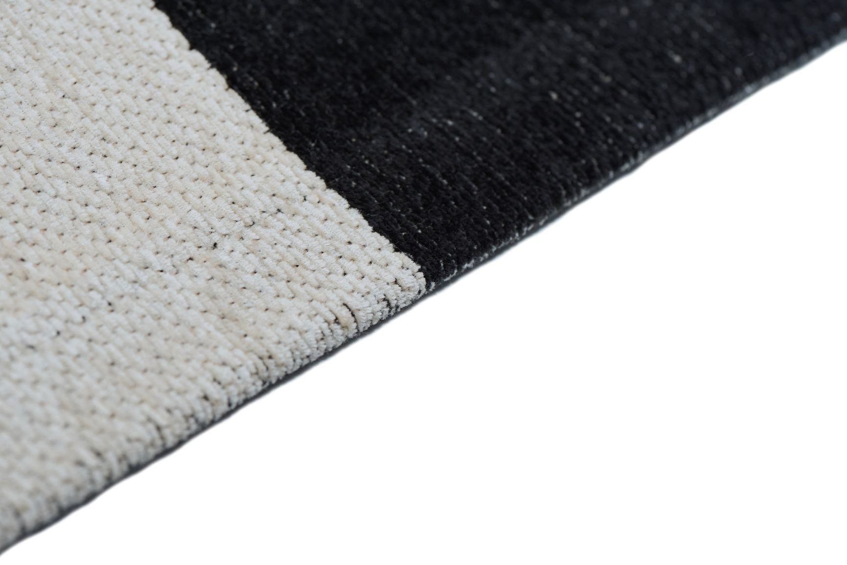Kilimas MONO WHITE (Art Deco kolekcija)